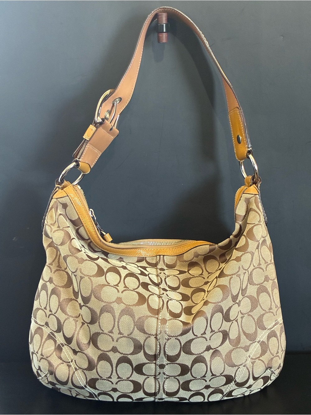 Y2K Coach hobo signature canvas large coach shoulder bag style F13116